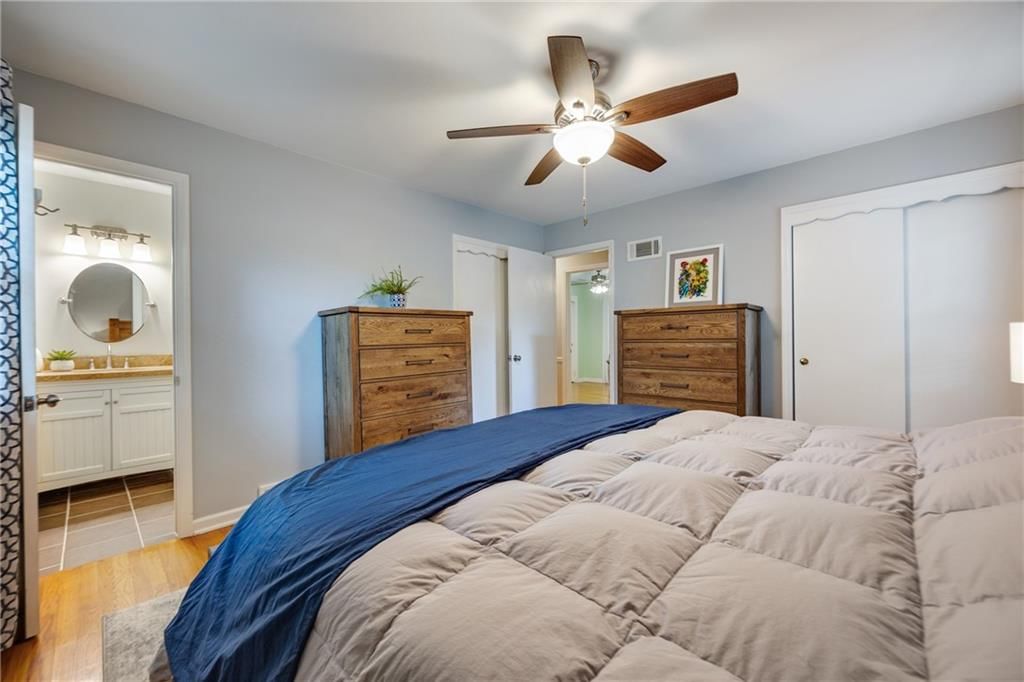 8511 W 88th Street — photo 15