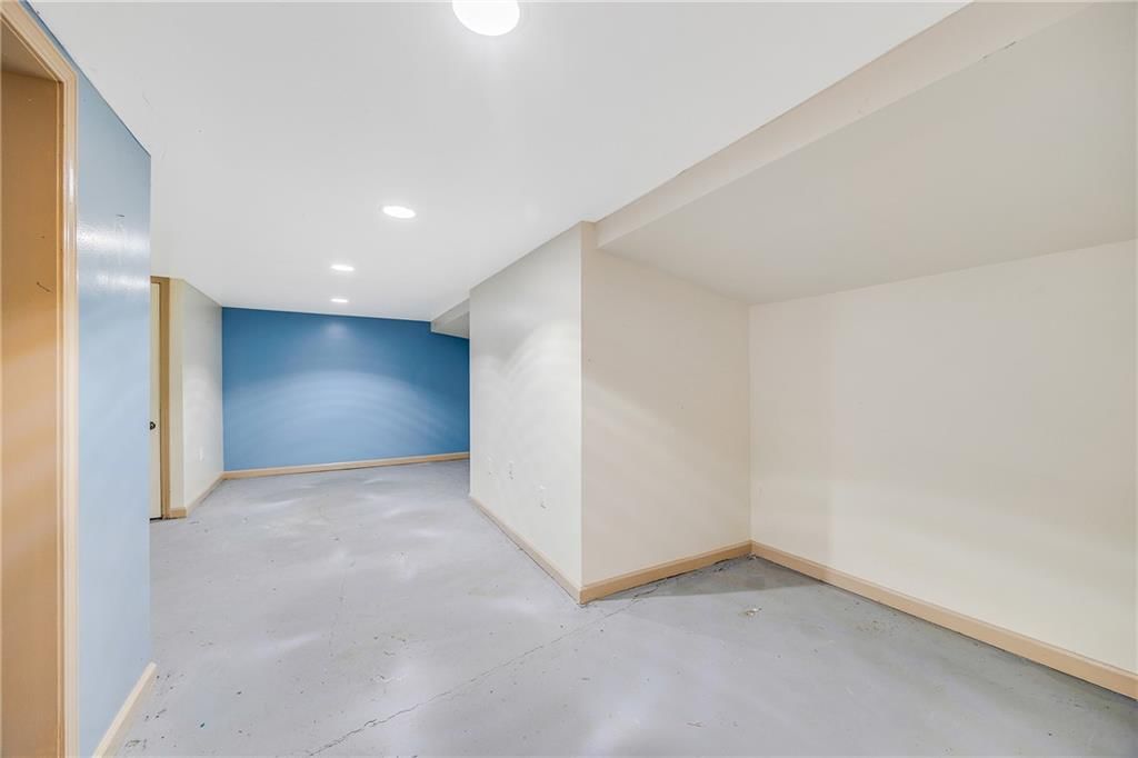 Photo 16 of 23 - 1503 S Spring Street
