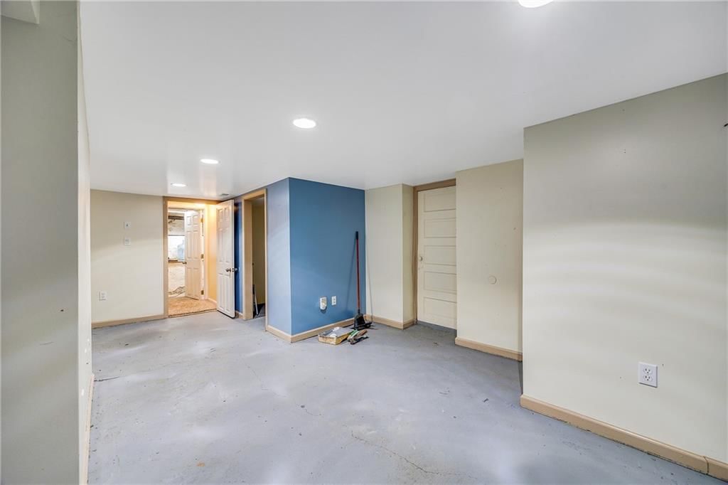 Photo 18 of 23 - 1503 S Spring Street