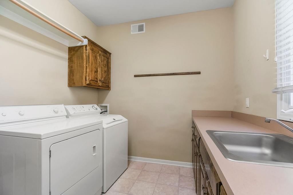 20725 W 92nd Street — photo 15