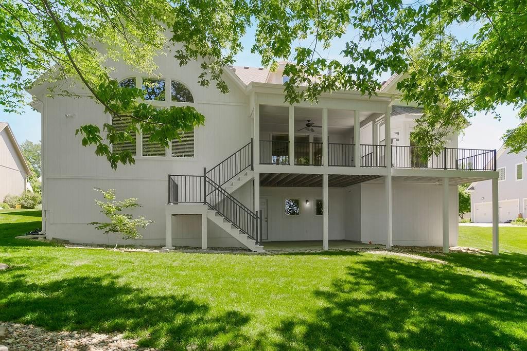 20725 W 92nd Street — photo 36