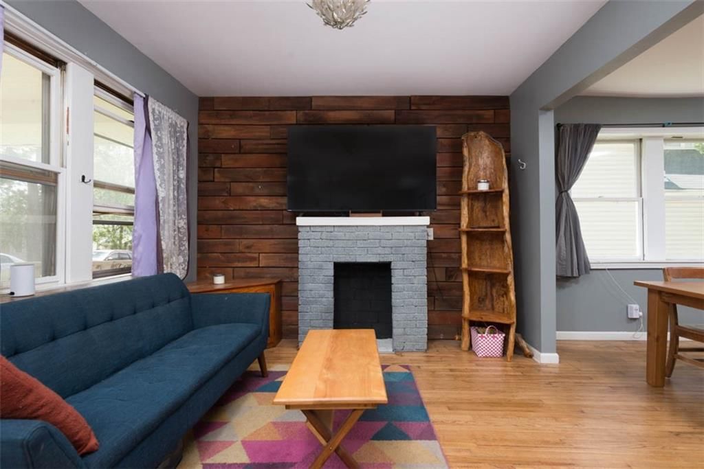 420 N White Avenue — photo 5