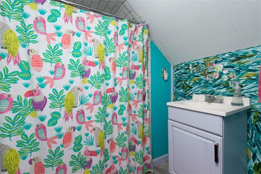 420 N White Avenue — photo 22
