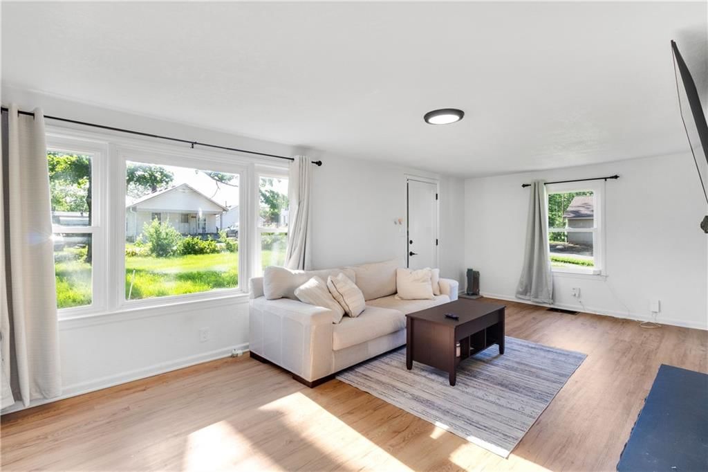2935 S 37th Street — photo 11