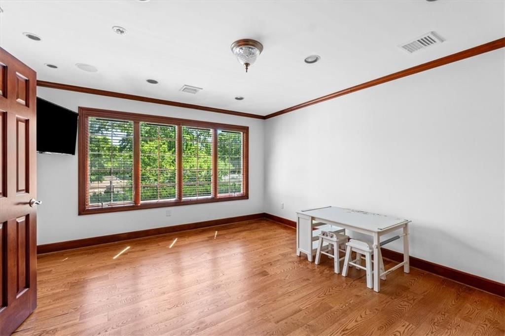 5911 Howe Drive — photo 45