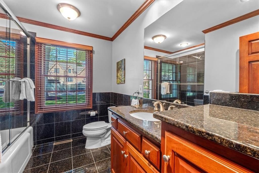 5911 Howe Drive — photo 46