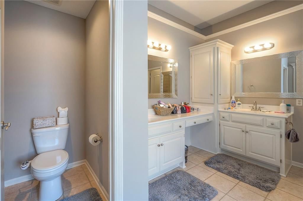 14336 England Street — photo 43