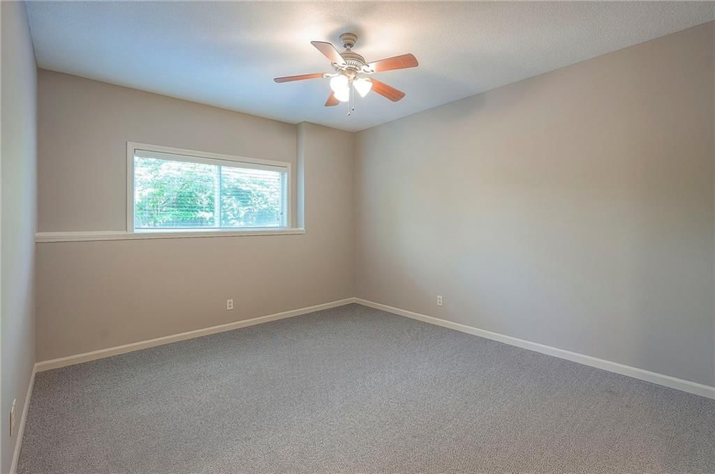 14336 England Street — photo 54