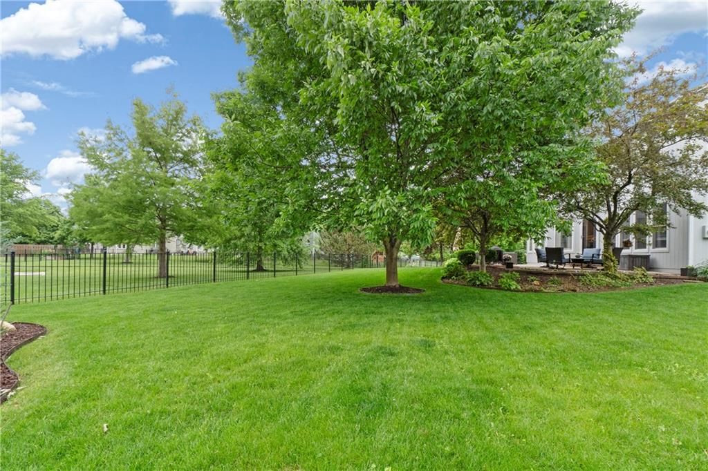 16262 S Parkwood Street — photo 31