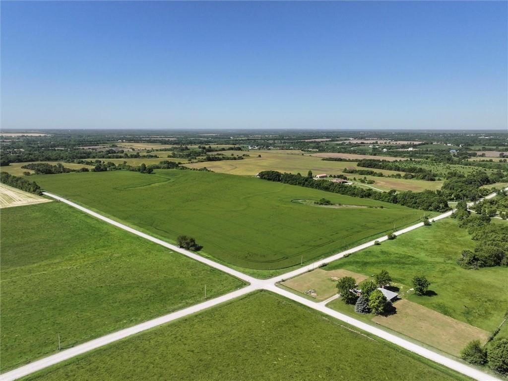 Photo 12 of 13 - 207th & Lackman Road, Spring Hill, KS 66013