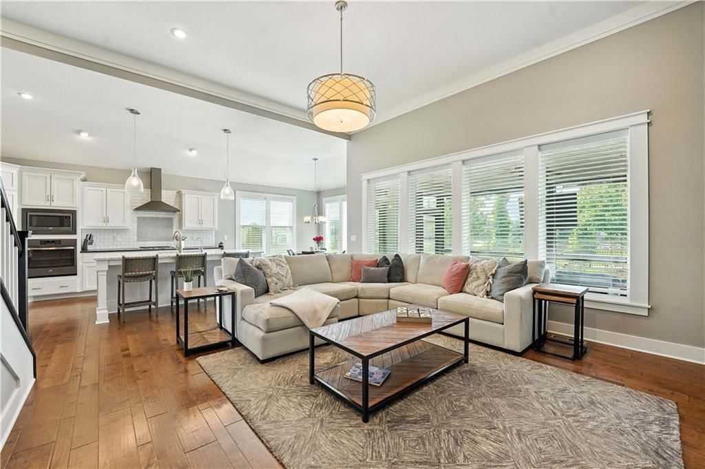 Photo 18 of 57 - 16632 S Schweiger Drive