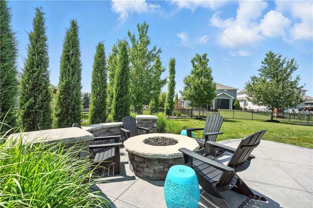Photo 33 of 57 - 16632 S Schweiger Drive