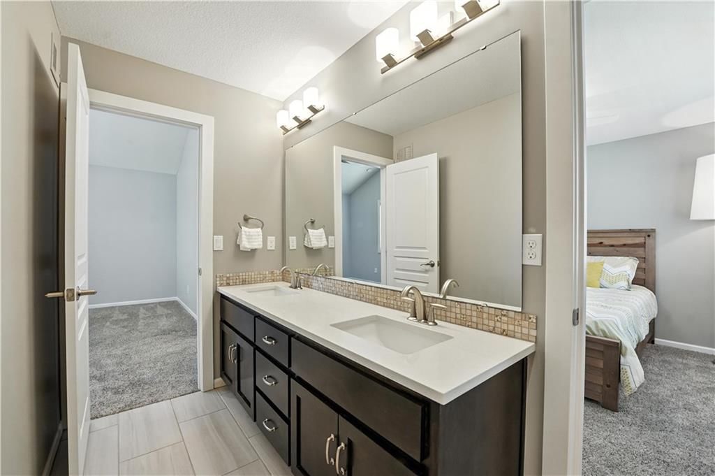Photo 49 of 57 - 16632 S Schweiger Drive