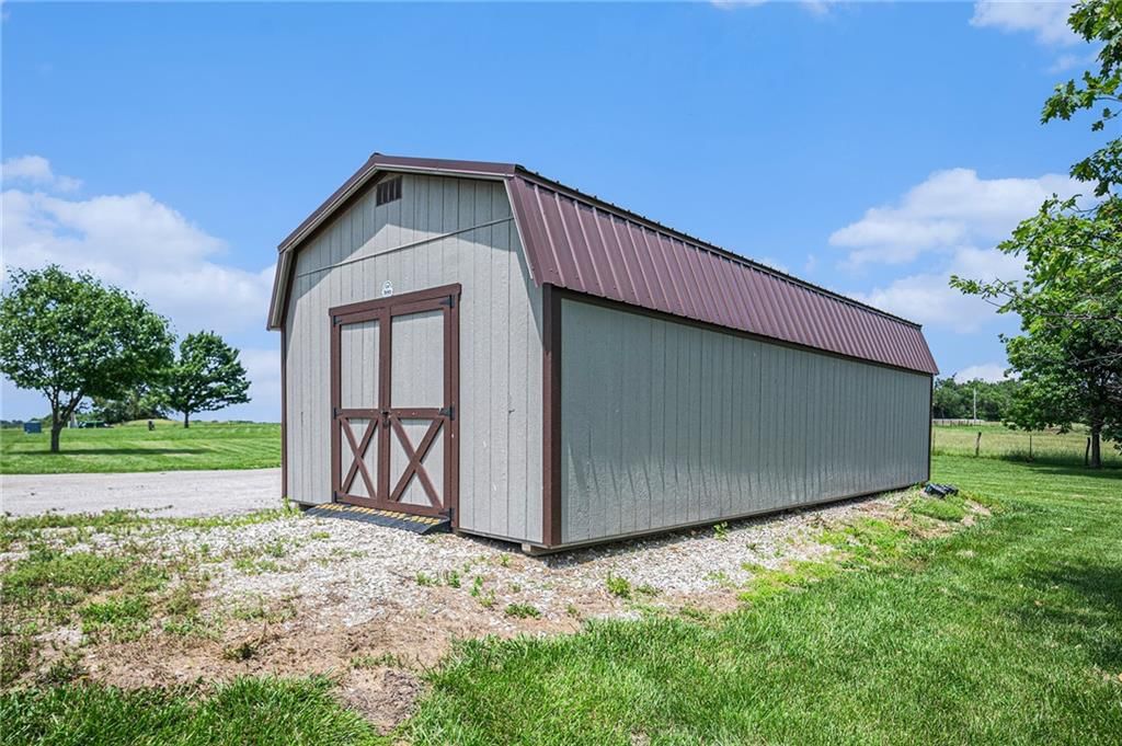 22979 Pleasant Valley Road — photo 28