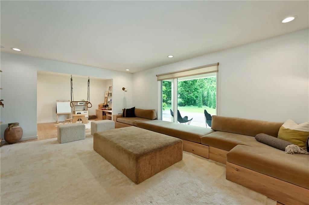 4601 W 83rd Street — photo 10