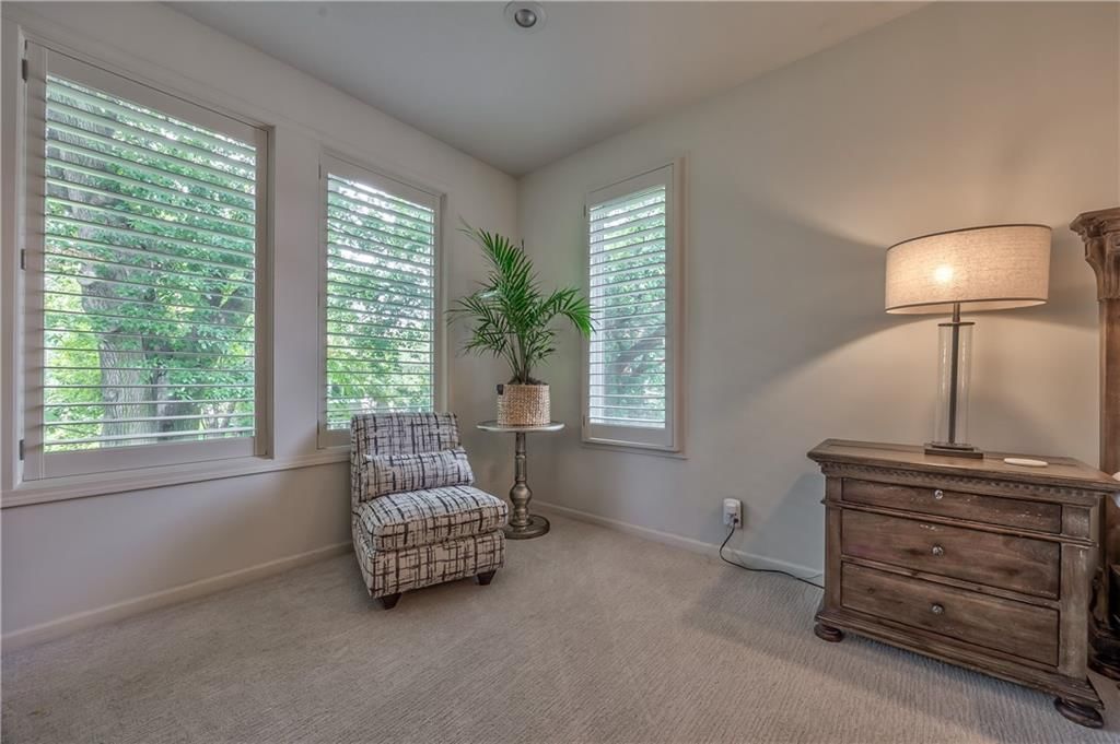 14814 Sherwood Street — photo 32