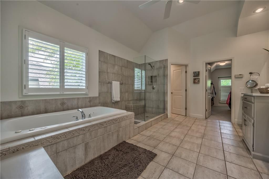 14814 Sherwood Street — photo 33