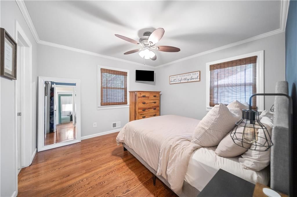 810 SW Pleasant Drive — photo 16