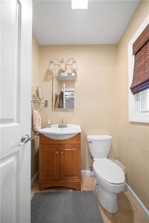 810 SW Pleasant Drive — photo 17