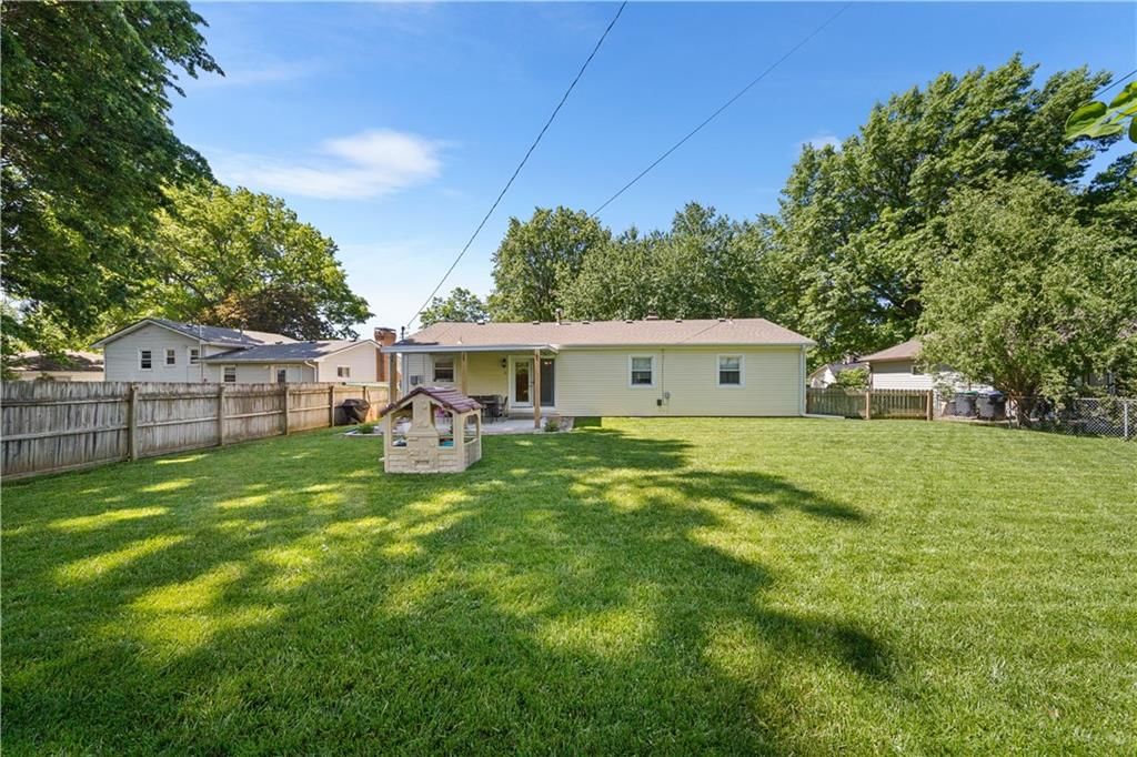 810 SW Pleasant Drive — photo 21