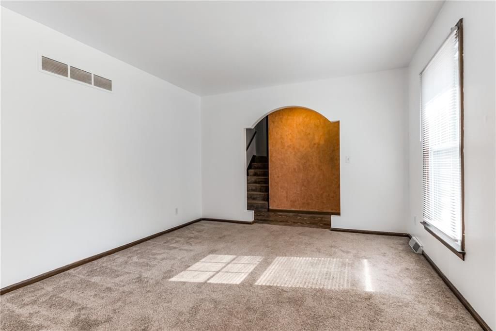 6704 N Garfield Street — photo 7
