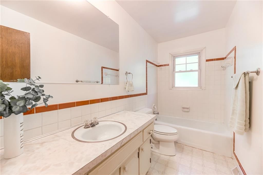 6704 N Garfield Street — photo 28