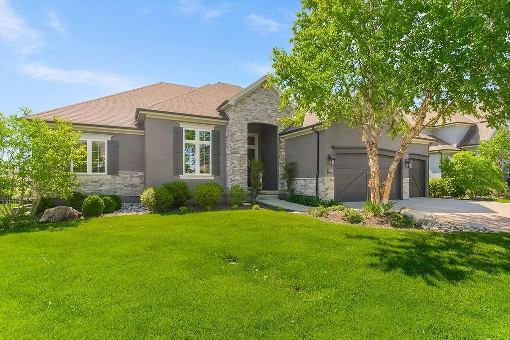 10417 W 172nd Street, Overland Park, KS