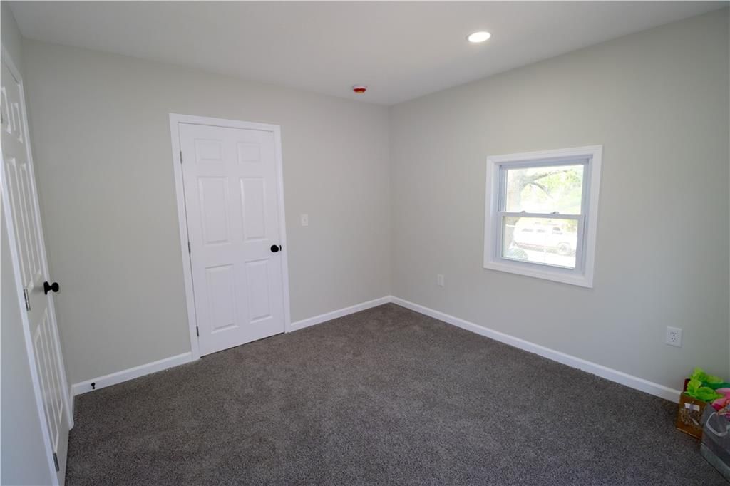 53 N Valley Street — photo 15