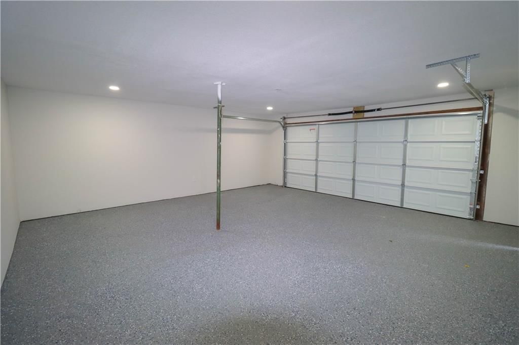 53 N Valley Street — photo 31