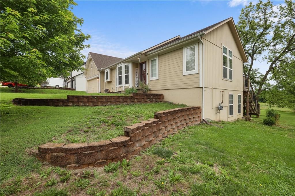 13825 Woodmont Avenue — photo 4