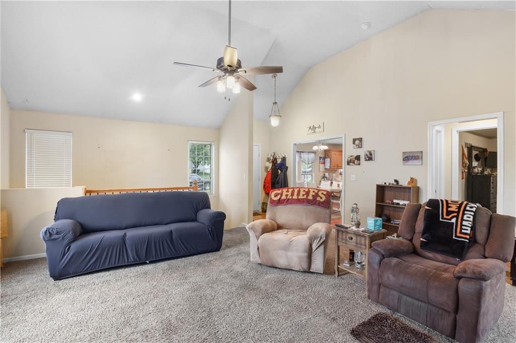 13825 Woodmont Avenue — photo 14