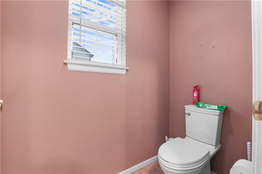 13825 Woodmont Avenue — photo 22