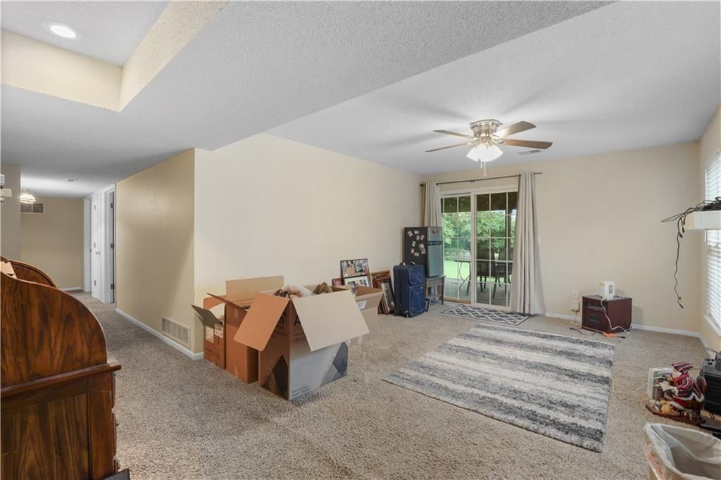13825 Woodmont Avenue — photo 24