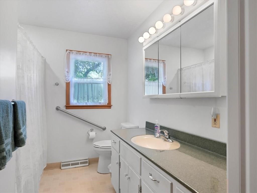 1709 Dakota Street — photo 13