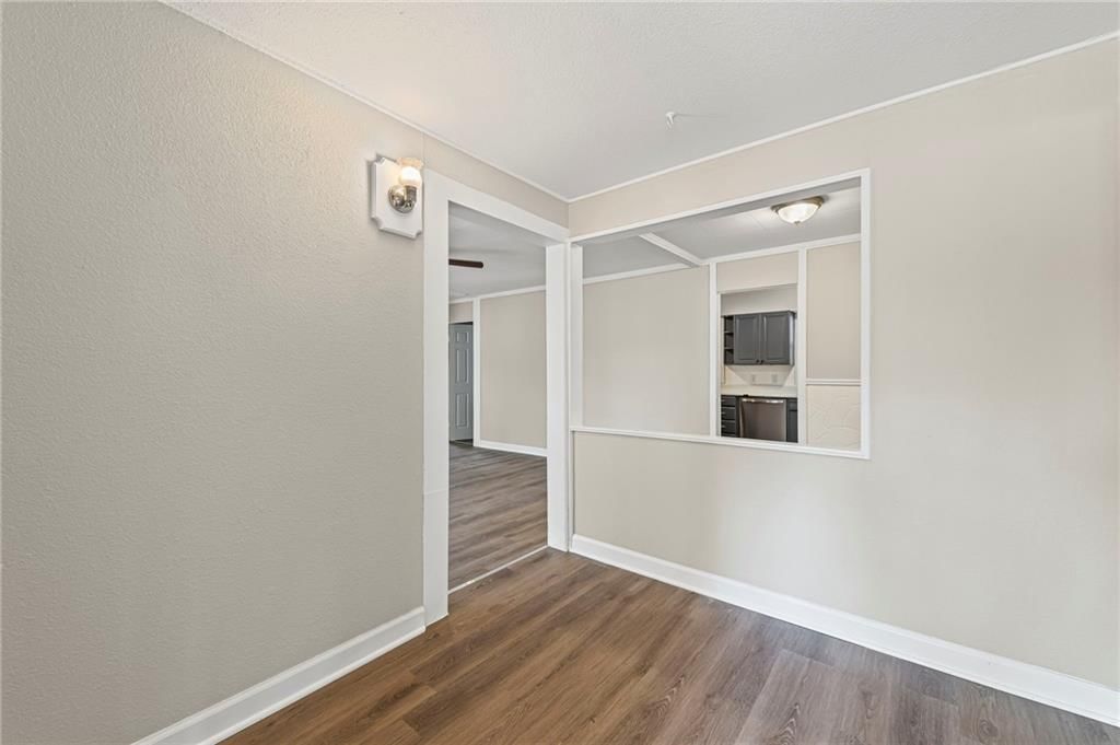 Photo 5 of 22 - 712 NE 45th Street