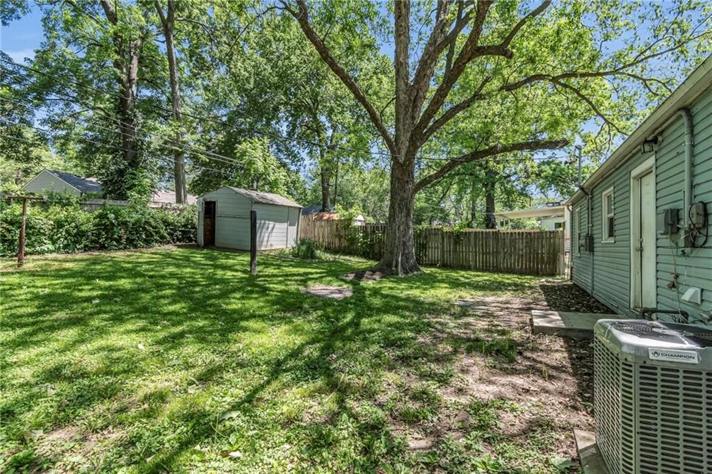 Photo 18 of 22 - 712 NE 45th Street