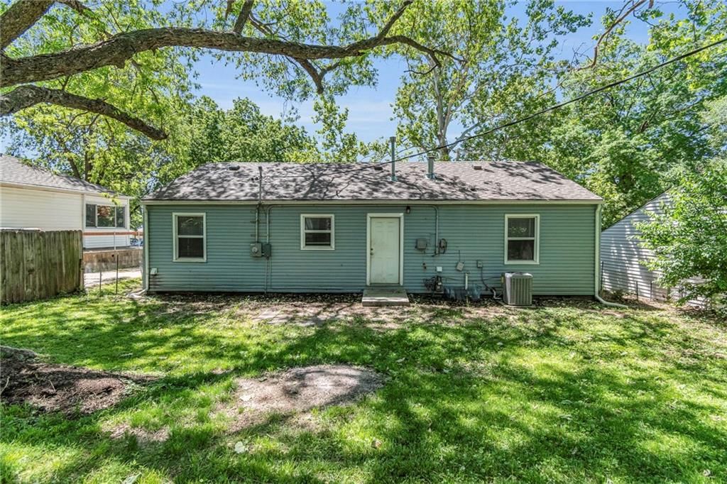 Photo 21 of 22 - 712 NE 45th Street