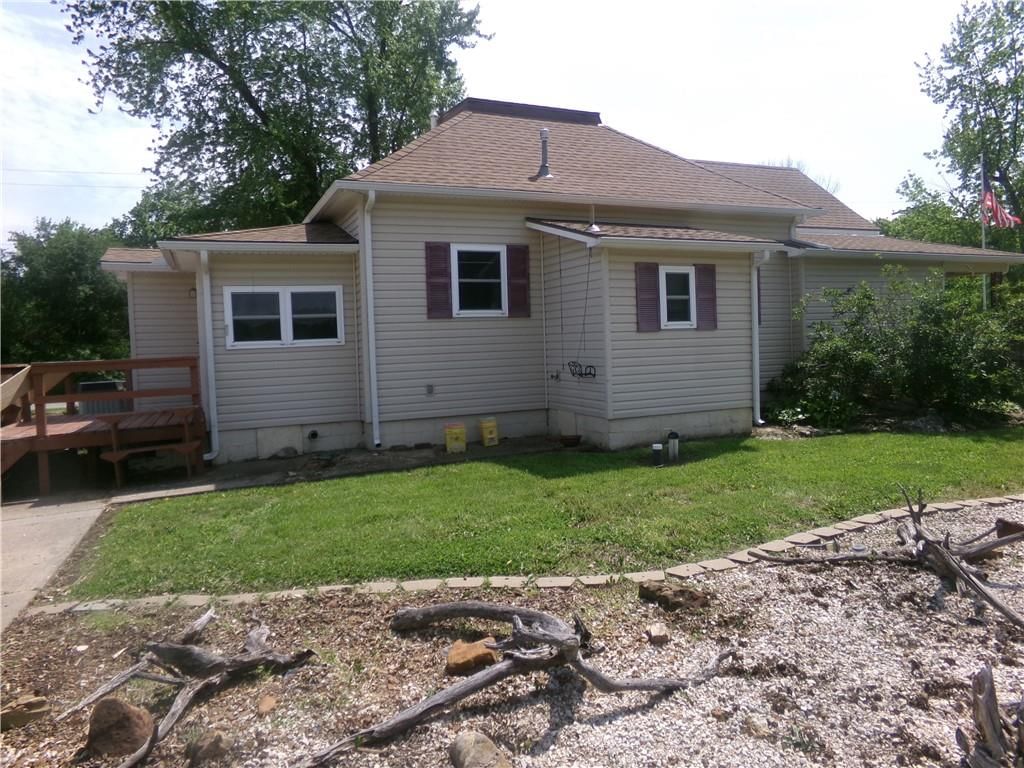 304 E Sixth Street — photo 4
