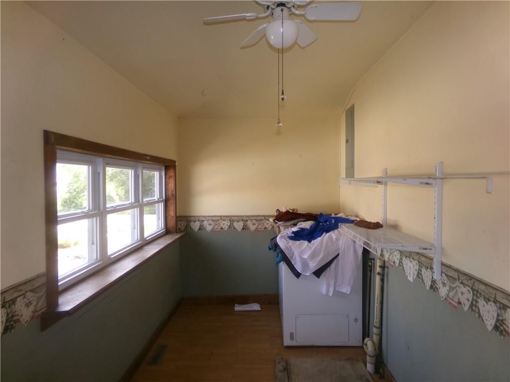 304 E Sixth Street — photo 7