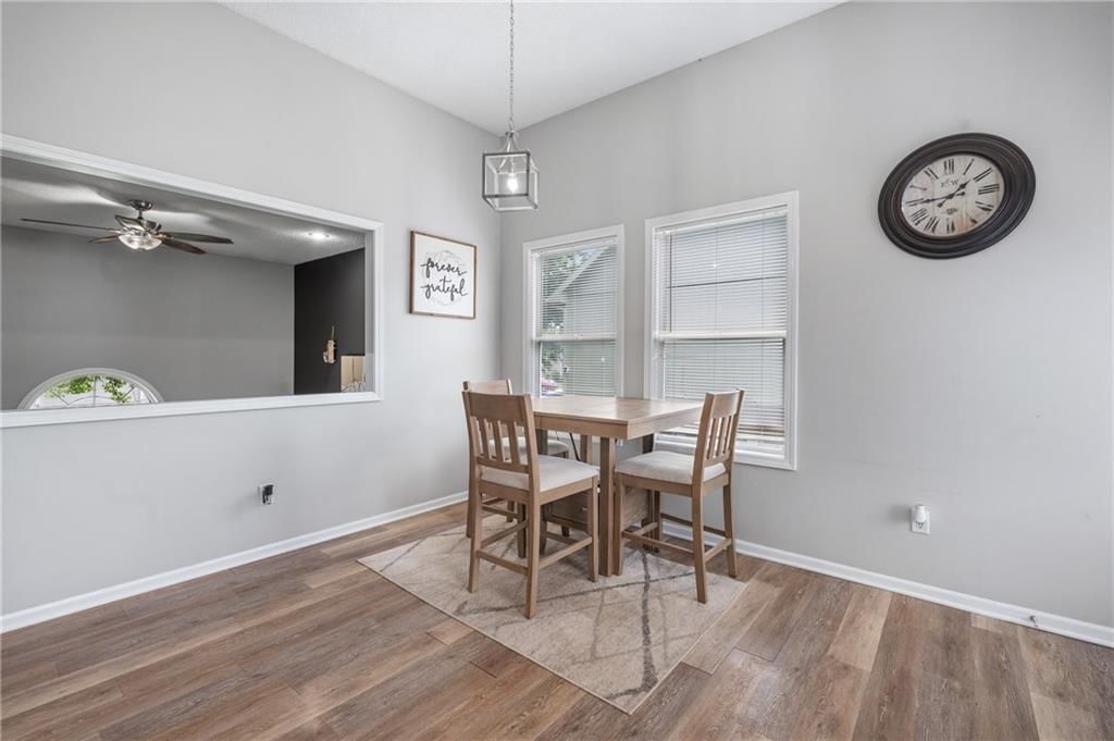 612 N Winwood Street — photo 11