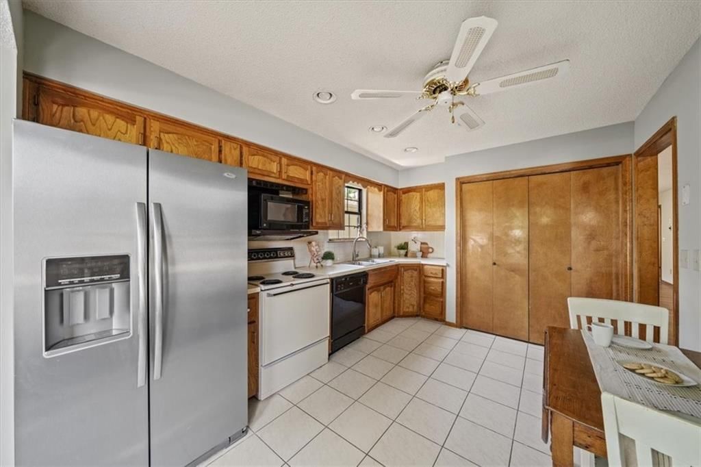 12332 W 105th Terrace — photo 9