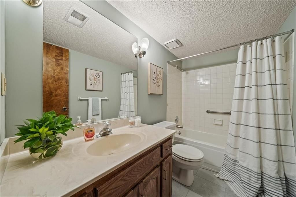 12332 W 105th Terrace — photo 19