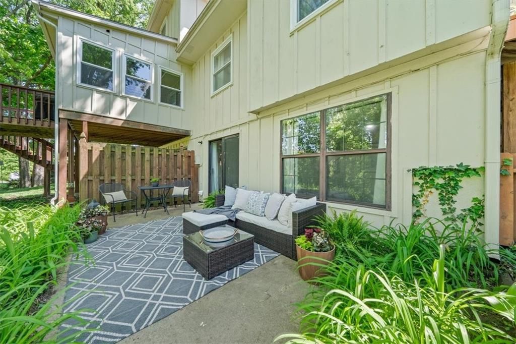 12332 W 105th Terrace — photo 22