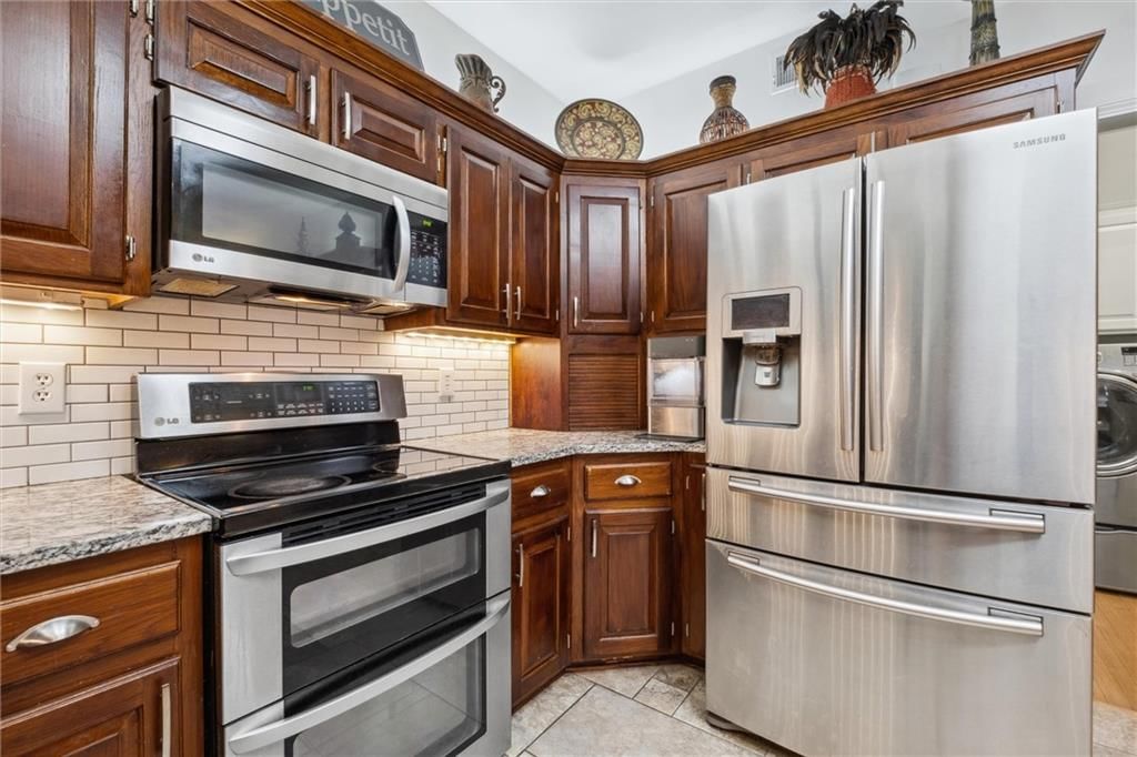 712 SW Benjamin Drive — photo 15