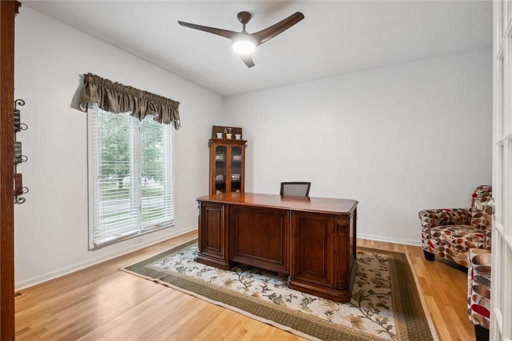 712 SW Benjamin Drive — photo 17