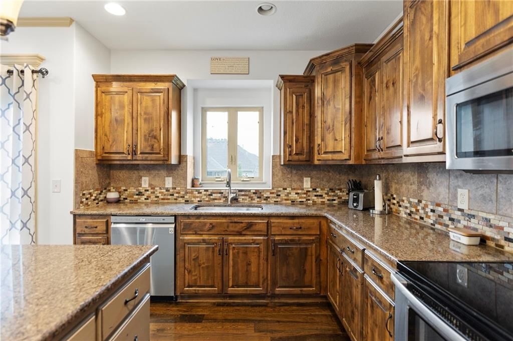 24318 W 91st Place — photo 13