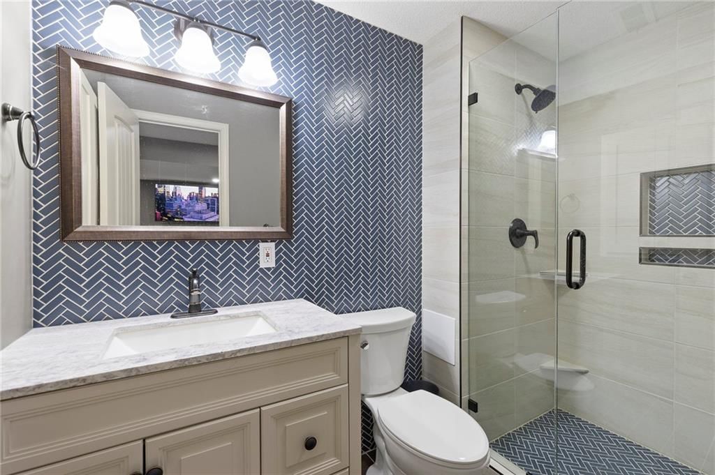 24318 W 91st Place — photo 36