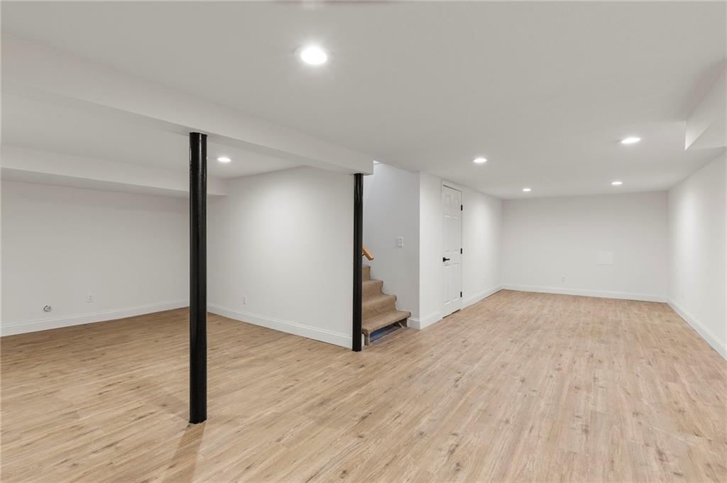 1104 W 100th Terrace — photo 25