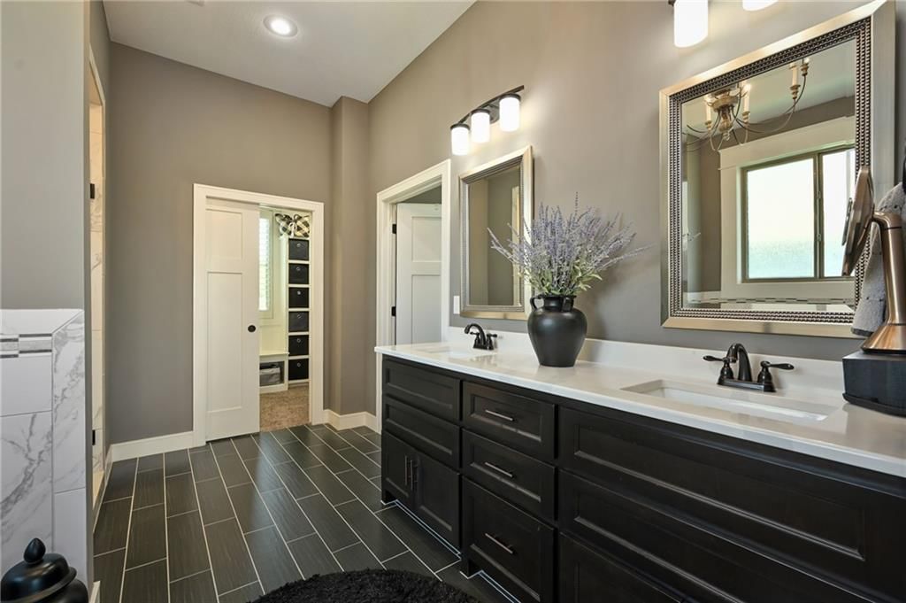 16812 Gillette Street — photo 14