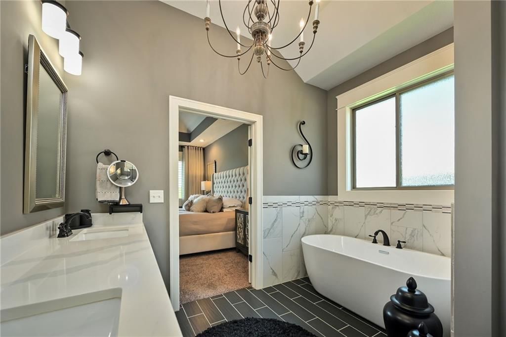16812 Gillette Street — photo 15